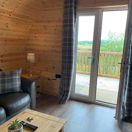 Pond View Pod 3 With Private Hot Tub -Fife - Loch Leven - Lomond Hills Villa Kelty Eksteriør bilde
