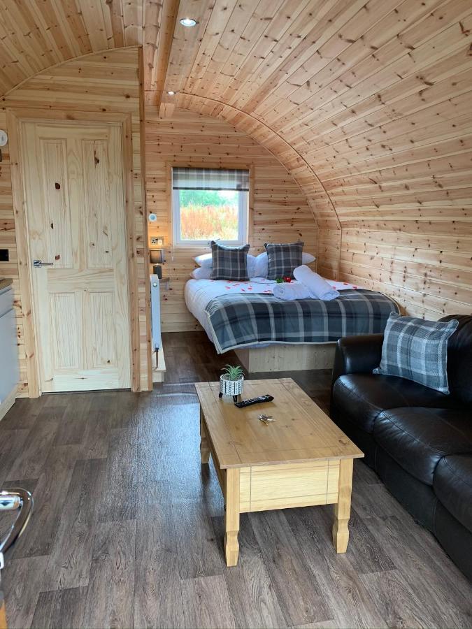 Pond View Pod 3 With Private Hot Tub -Fife - Loch Leven - Lomond Hills Villa Kelty Eksteriør bilde